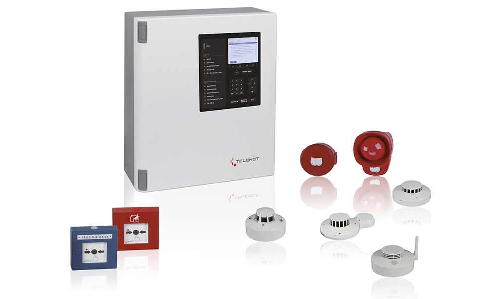  Rauchmelder an einer Zimmerdecke